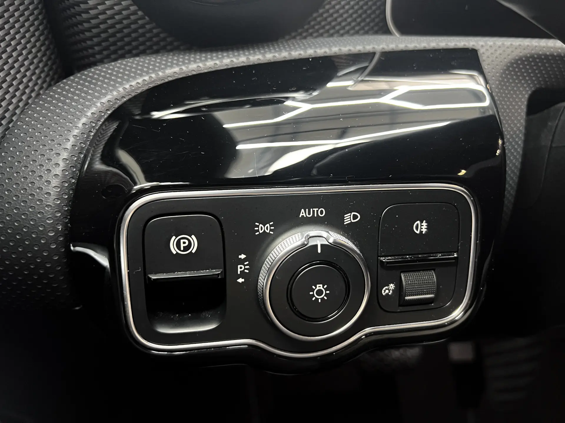 Mercedes-Benz A 180 d 7G-DCT 20