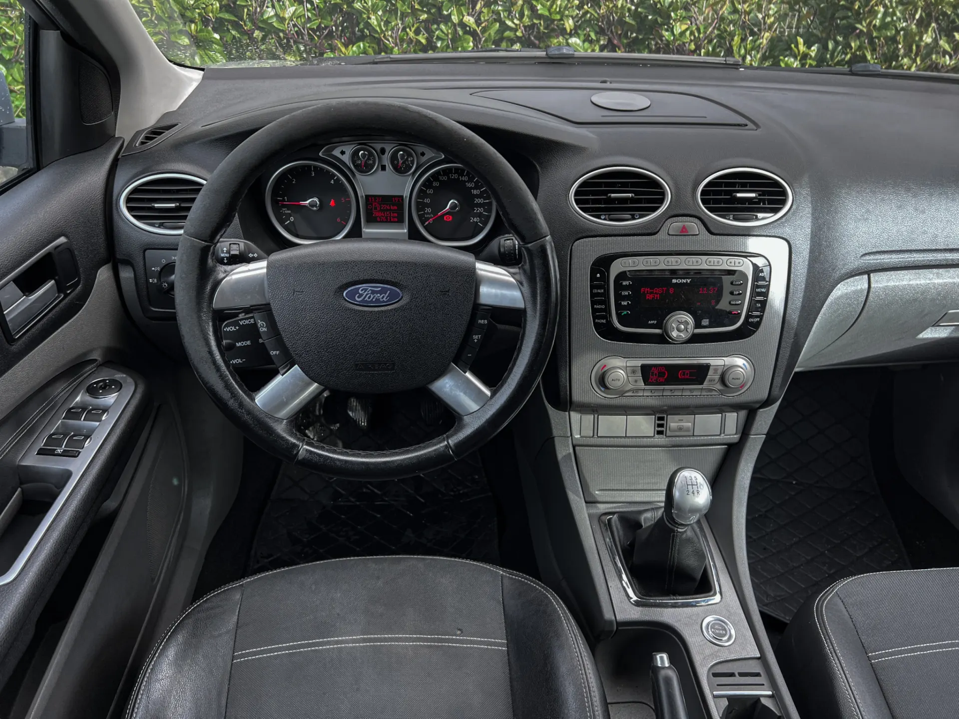 Ford Focus SW 1.6 TDCi Titanium 7