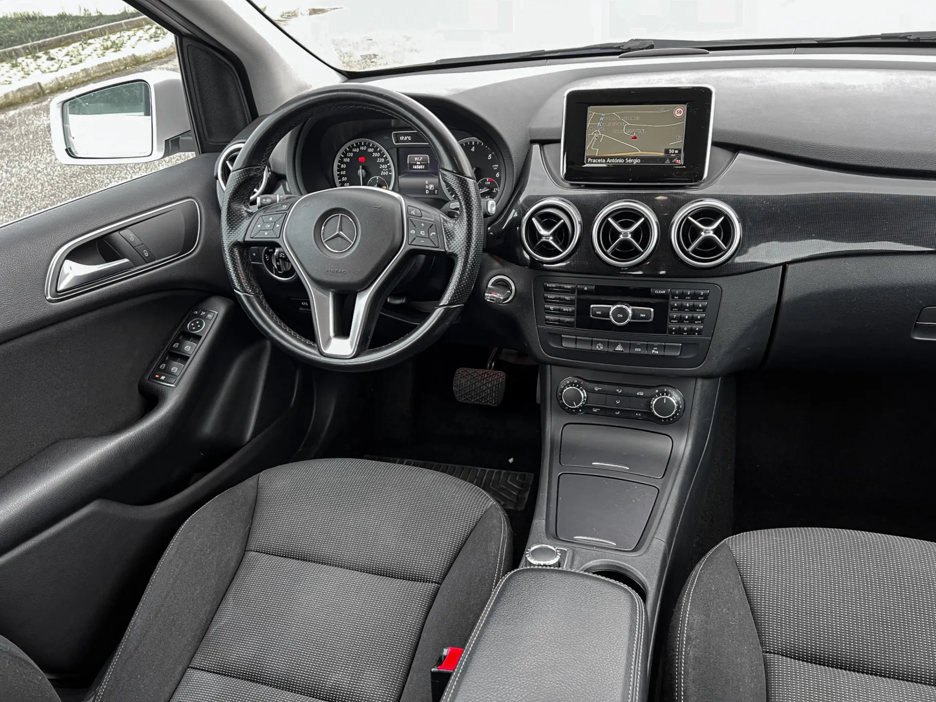 Mercedes-Benz B 180 CDi BlueEfficiency Aut. 21