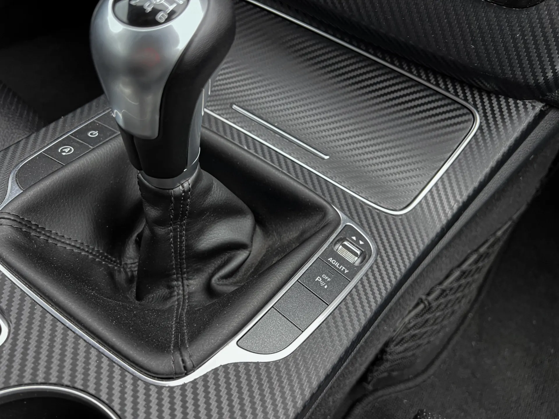 Mercedes-Benz C 180 d AMG Line 14