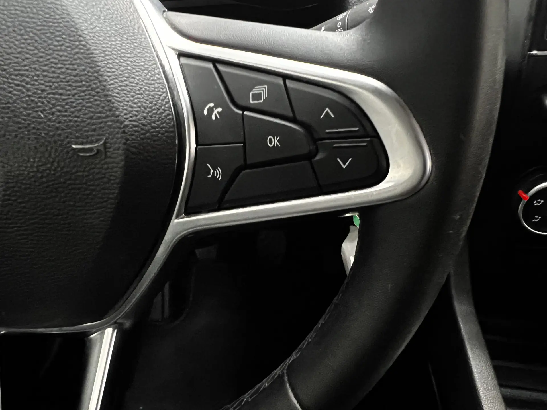 Renault Clio 1.0 TCe RS Line 11