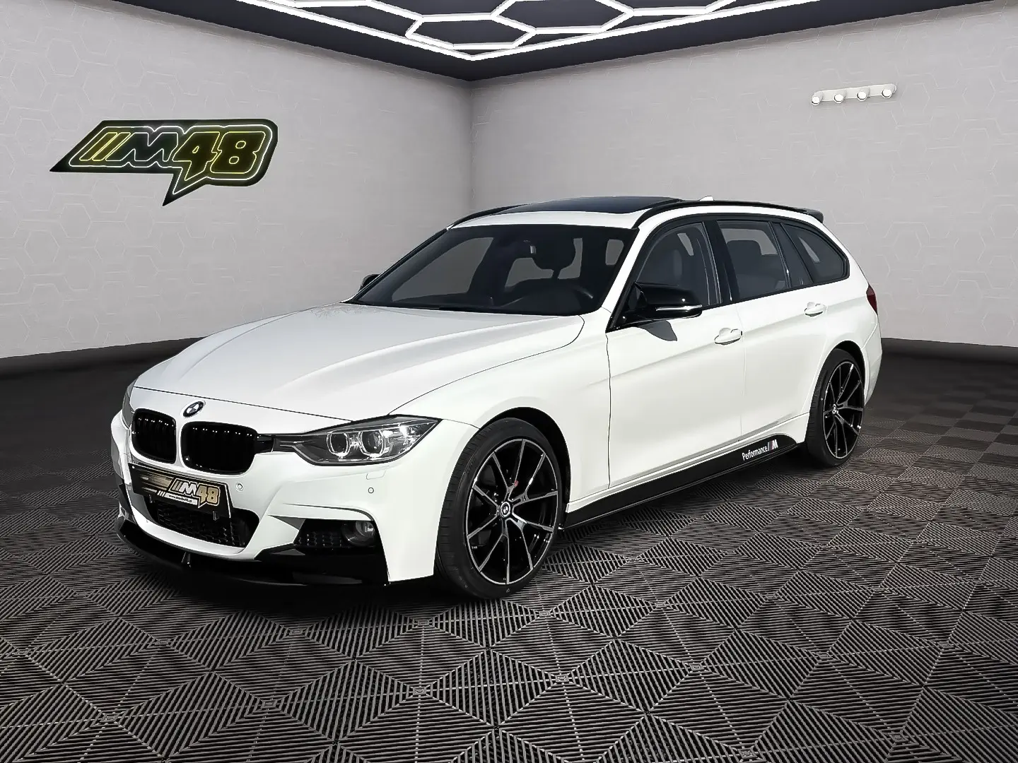 BMW 318 d Pack M 1