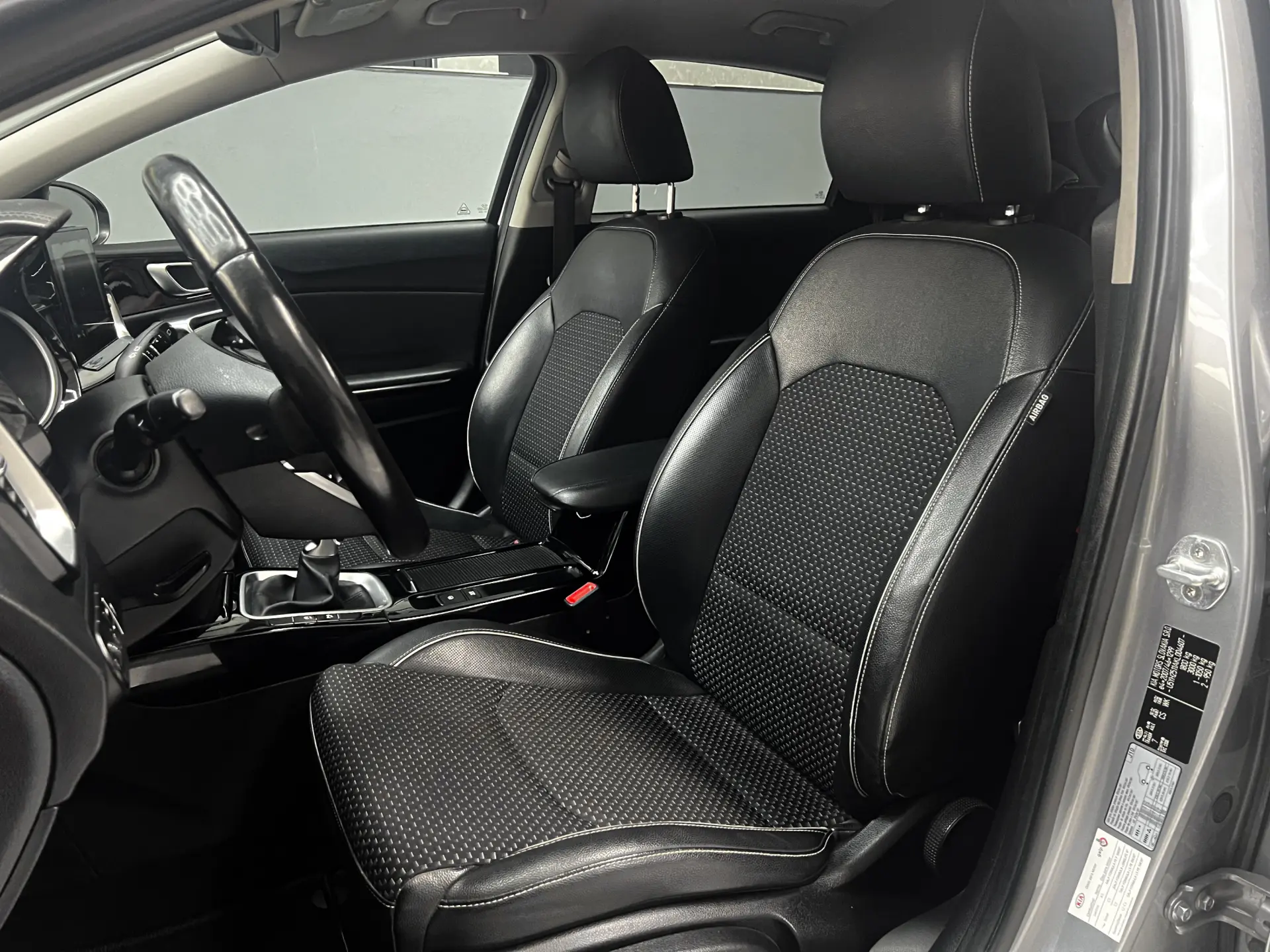 Kia Ceed 1.0 T-GDI GT Line 11