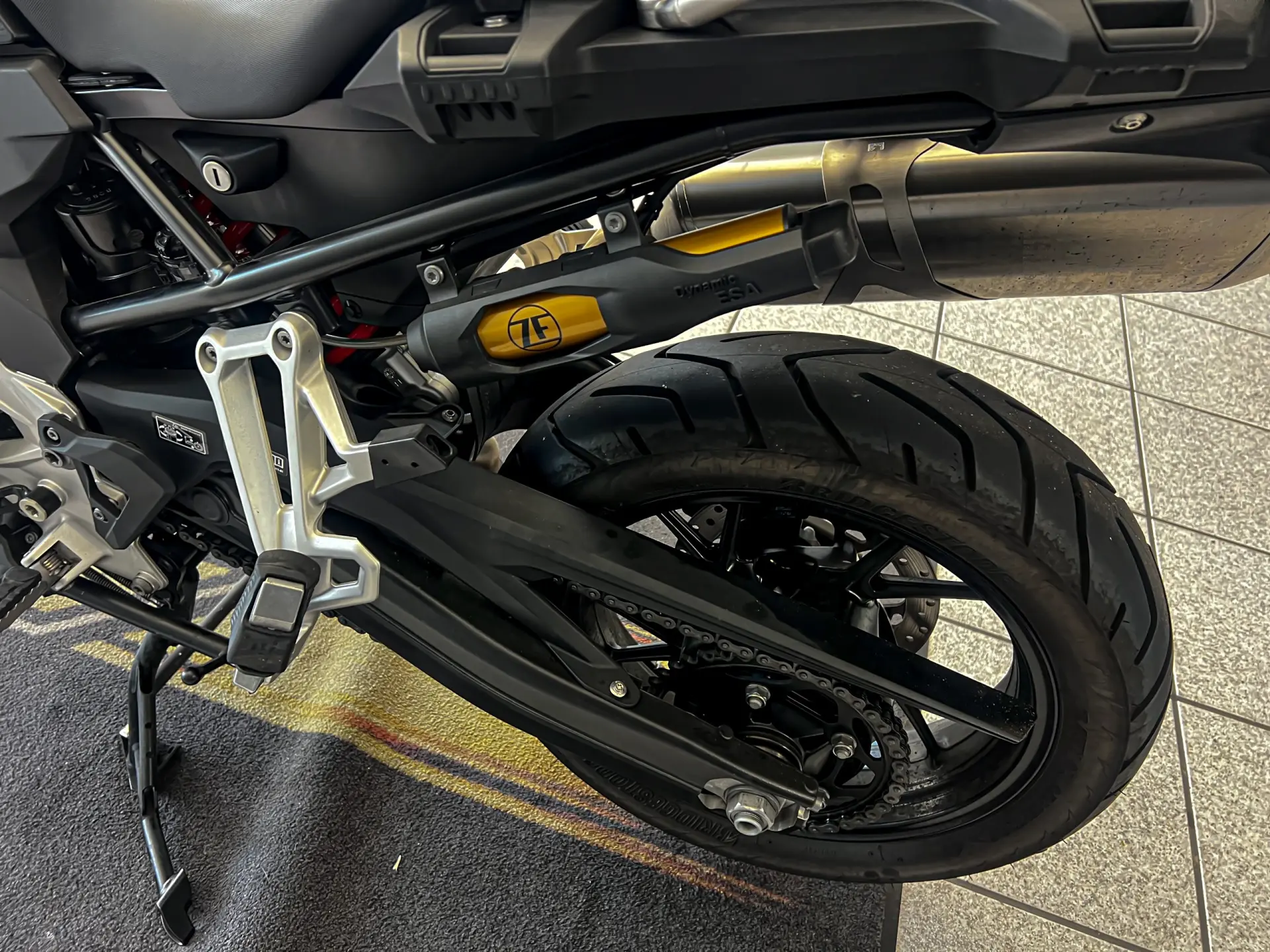 BMW F 750 GS Triple Black 13