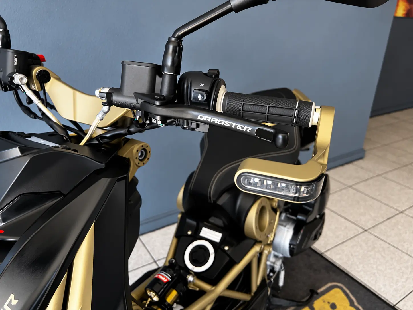 Italjet Dragster 125 13