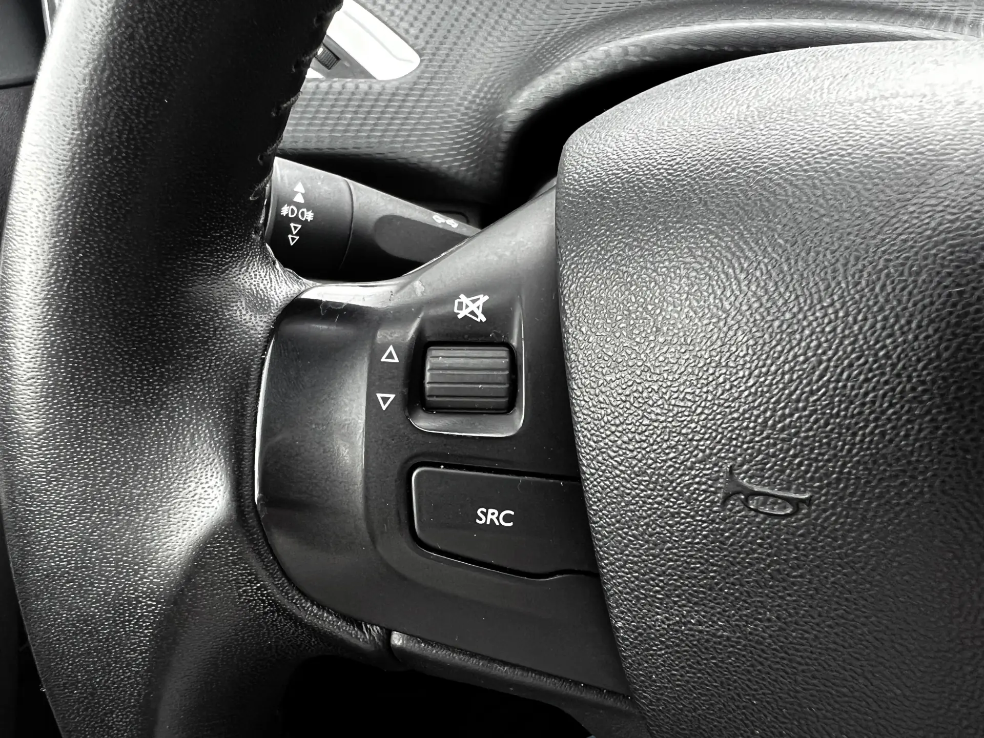 Peugeot 2008 1.2 PureTech Active 12