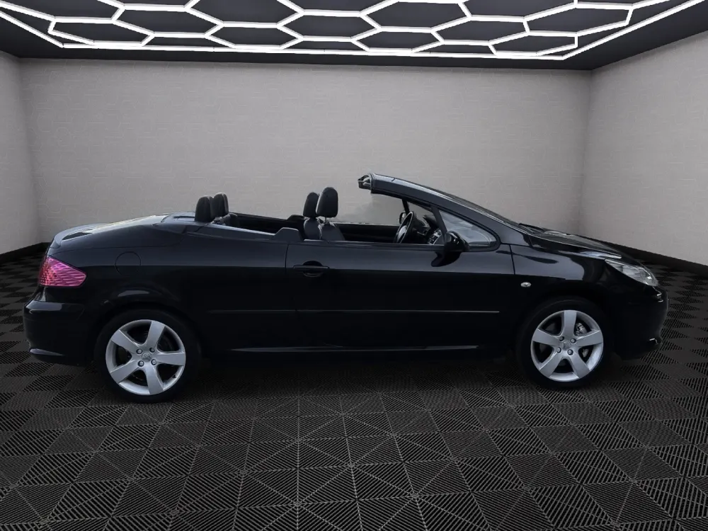 Peugeot 307 CC 2.0 HDi Sport 5
