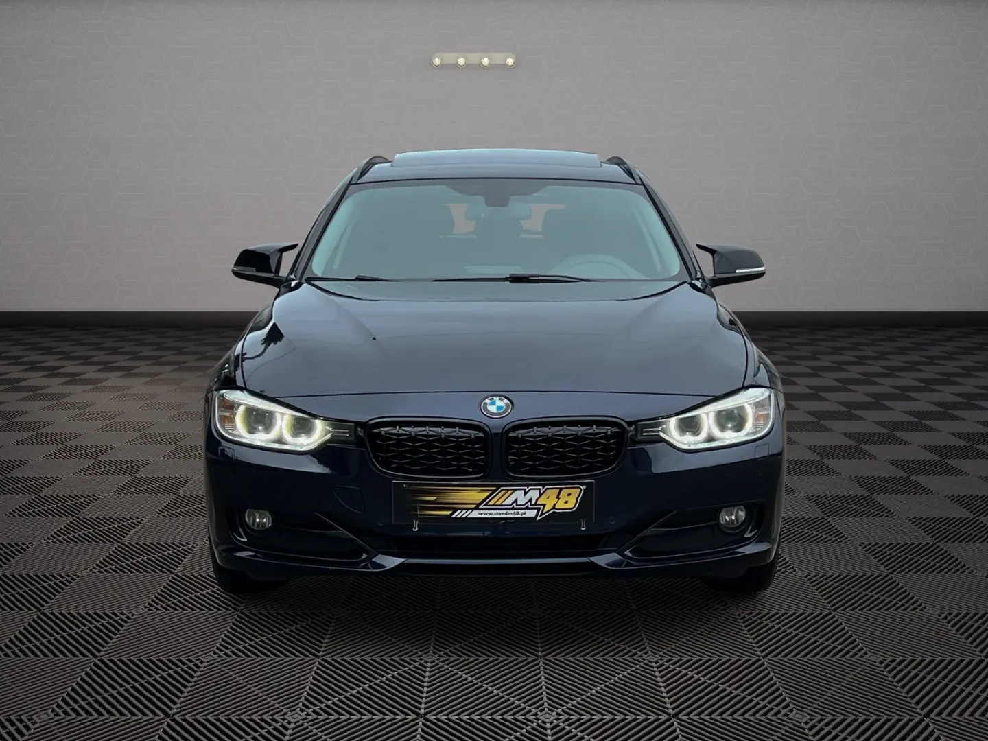 BMW 318 d Touring Auto Line Sport 2