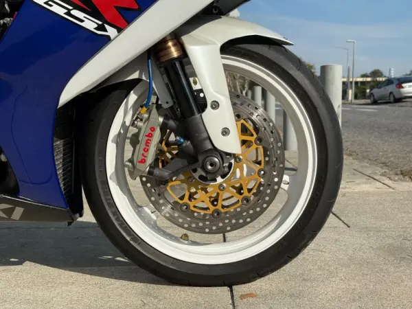 Suzuki GSX-R Outro 21