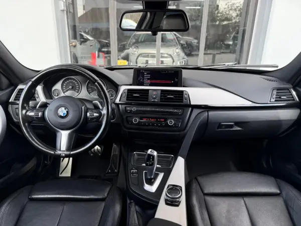 BMW 320 d Touring Aut. Efficient Dynamics Edition 14