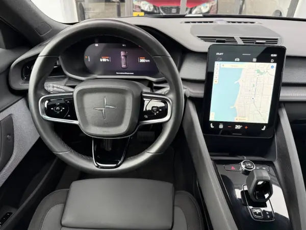 Polestar 2 Dual Motor 78kWh Performance 18