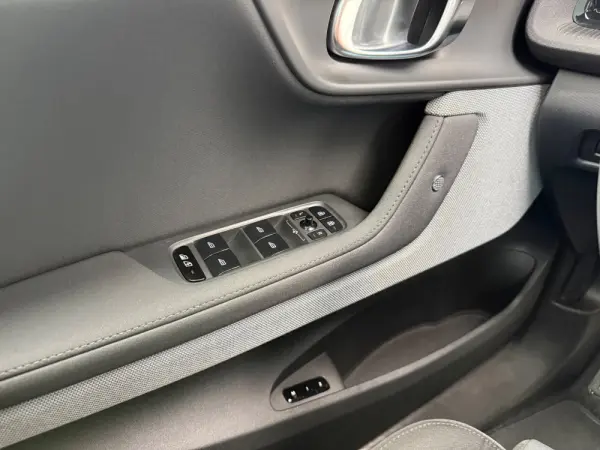 Polestar 2 Dual Motor 78kWh Performance 26