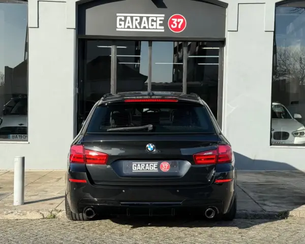 BMW 520 d Pack M Auto 7