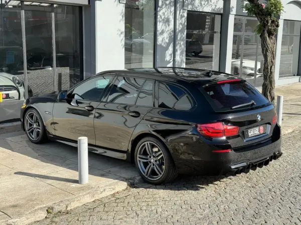 BMW 525 d Pack M Auto 7