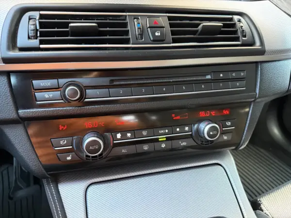 BMW 525 d Pack M Auto 19