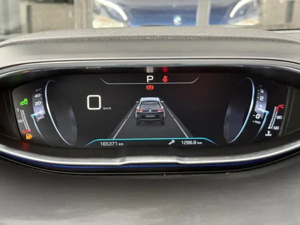 Peugeot 5008 1.5 BlueHDi GT Line EAT8 19