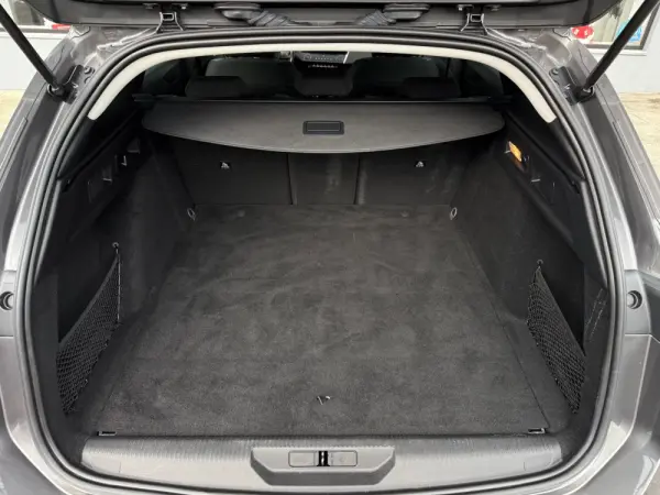 Peugeot 308 SW BlueHDi 130 Active Pack 28