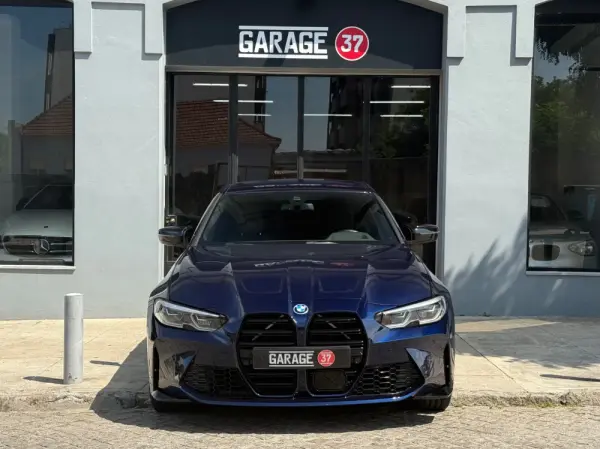 BMW 330 e Pack M Auto 12