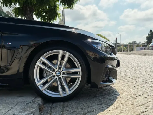 BMW 418 Gran Coupé d Pack M Auto 3