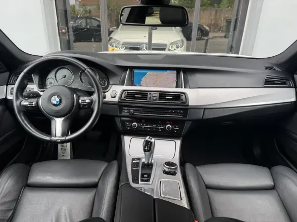 BMW 520 d Pack M Auto 7
