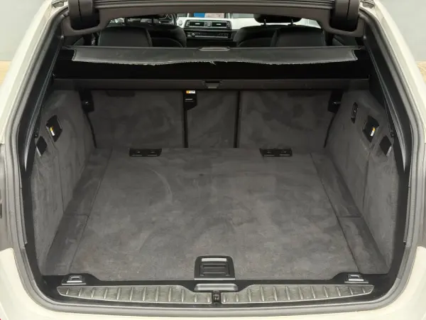 BMW 520 d Pack M Auto 21