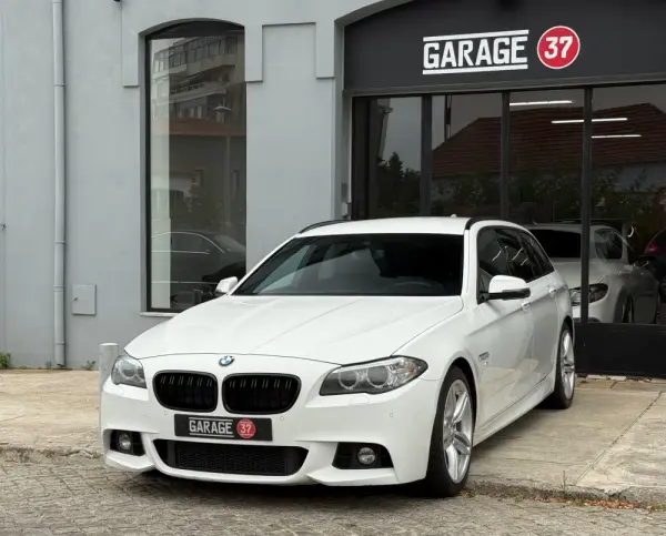 BMW 520 d Pack M Auto 23