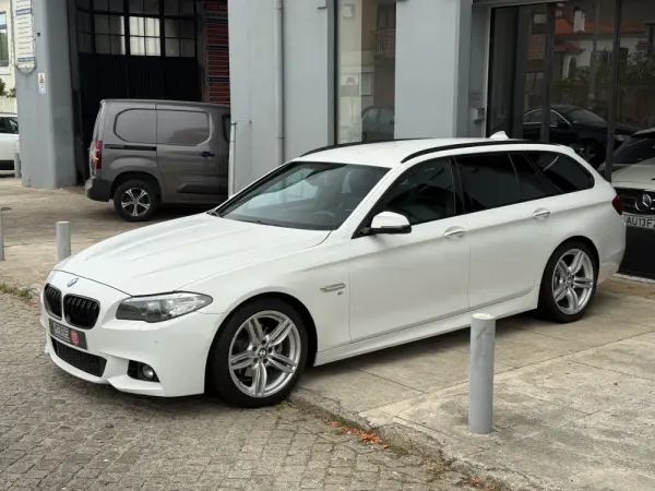 BMW 520 d Pack M Auto 25