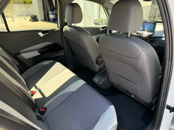 Volkswagen ID.3 Pro 11