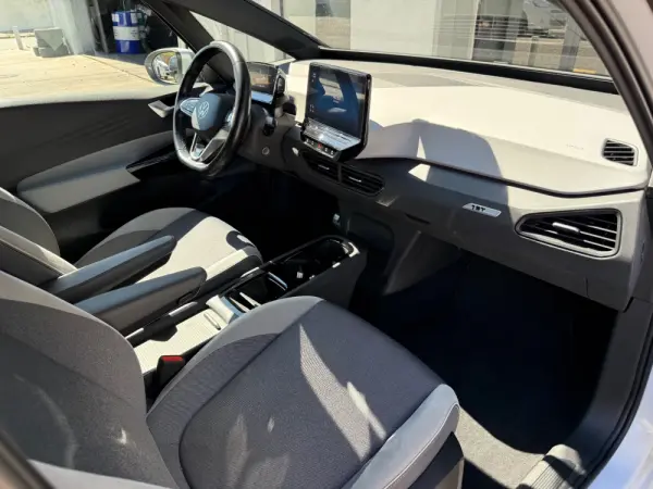Volkswagen ID.3 Pro 13