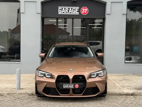 BMW 318 d Pack M Auto 12