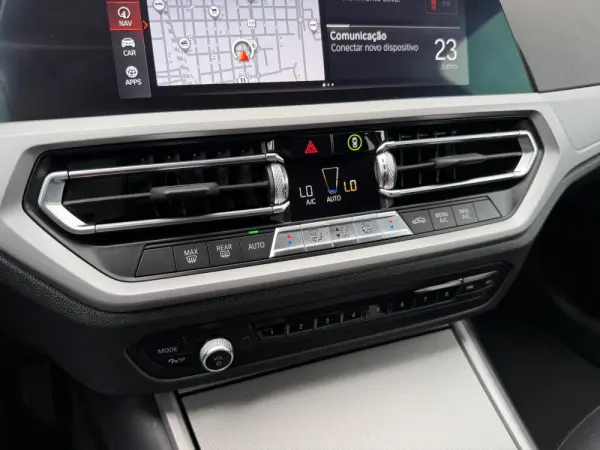 BMW 318 d Pack M Auto 16