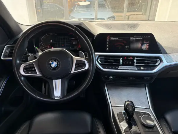 BMW 320 d Pack M Auto 9