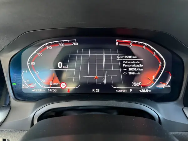 BMW 320 d Pack M Auto 10