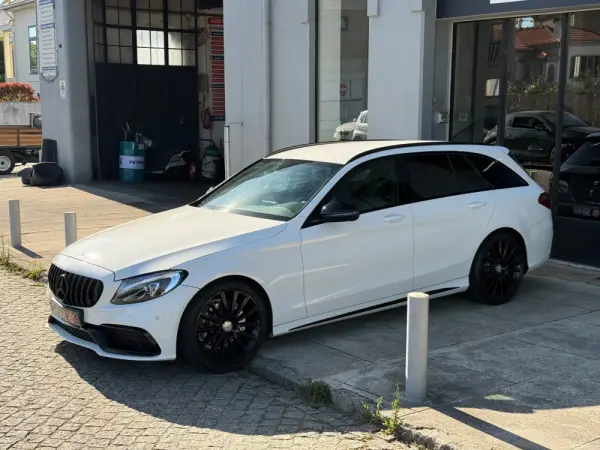 Mercedes-Benz C 220 (BlueTEC) d Station 7G-TRONIC AMG Line 22