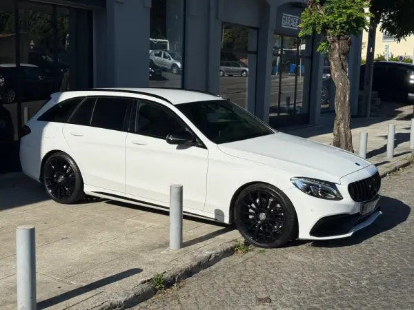 Mercedes-Benz C 220 (BlueTEC) d Station 7G-TRONIC AMG Line 21