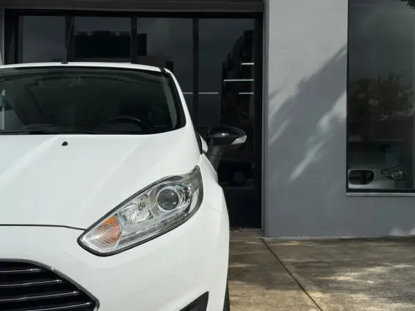 Ford Fiesta Outro 4