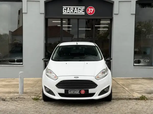 Ford Fiesta Outro 12