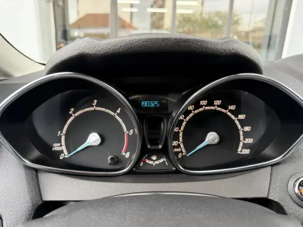 Ford Fiesta Outro 11