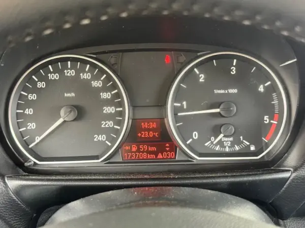 BMW 116 d 11