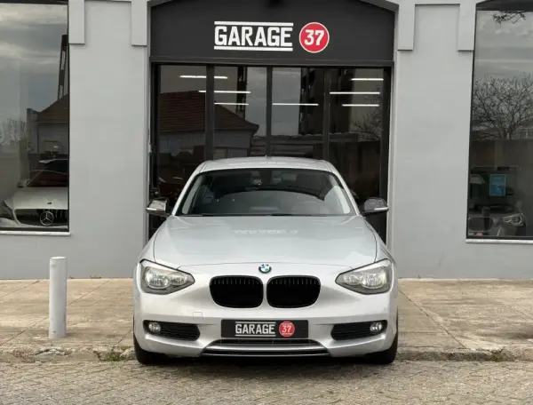 BMW 118 Outro 12