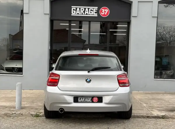 BMW 118 Outro 23