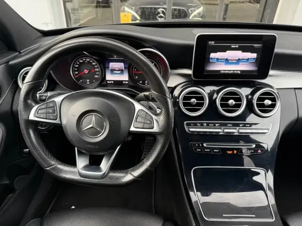 Mercedes-Benz C 220 d AMG Line Aut. 11