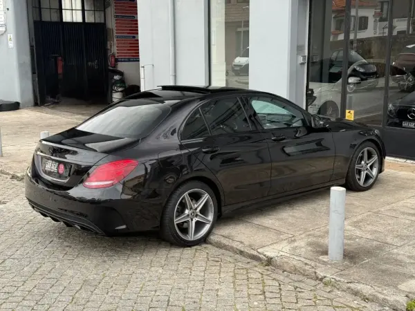 Mercedes-Benz C 220 d AMG Line Aut. 27