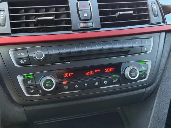 BMW 320 d Pack M 15