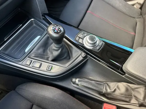 BMW 320 d Pack M 16