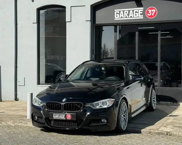 BMW 320 d Pack M 21