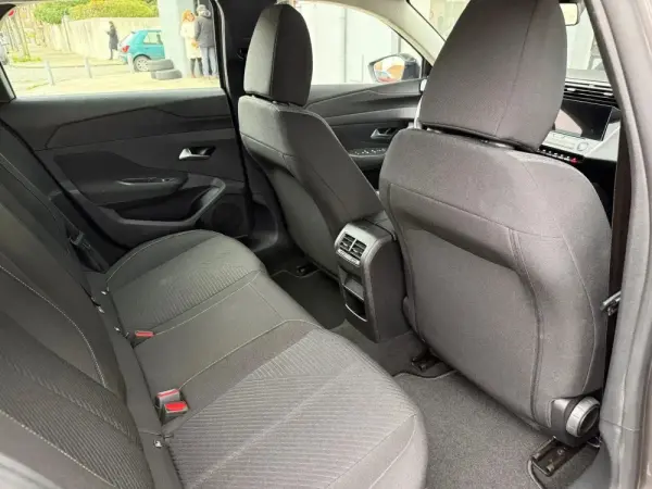 Peugeot 308 SW Outro 9