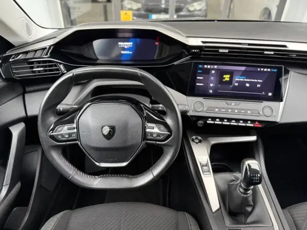 Peugeot 308 SW Outro 13