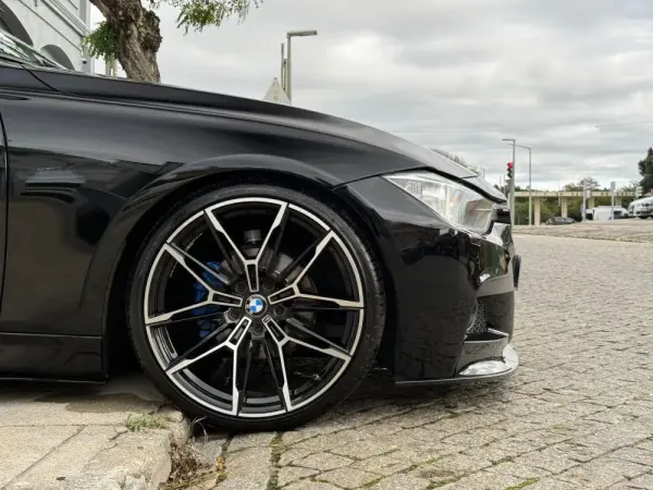 BMW 320 d ED Line Sport Auto 3