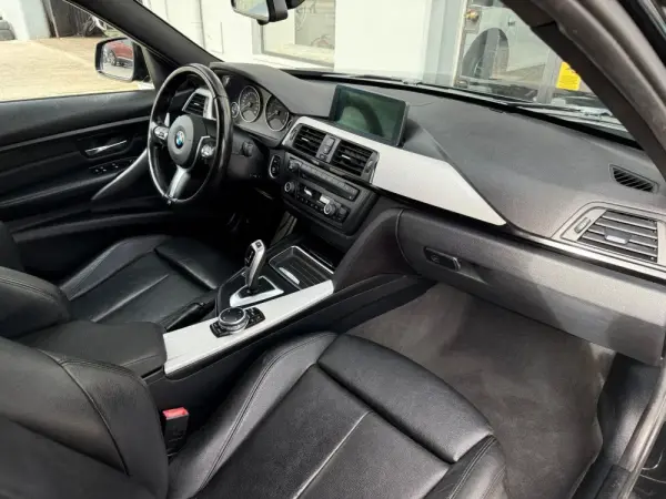 BMW 320 d ED Line Sport Auto 8